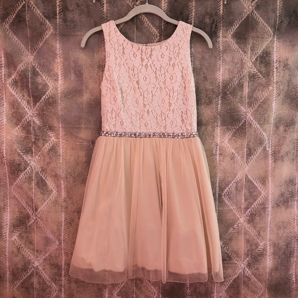 SPEECHLESS Glitter Lace Belted Dress